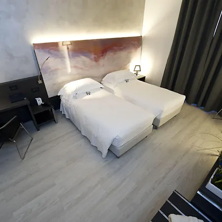 Arli Business And Wellness Hotel Bérgamo