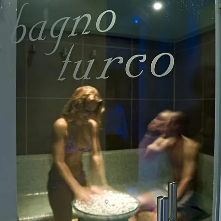 Hotel Arli Business And Wellness 3*