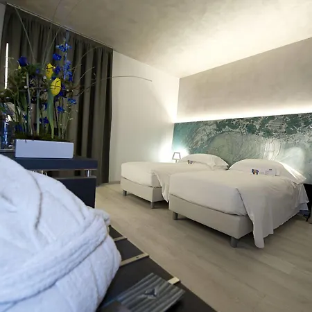 Hotel Arli Business And Wellness 3*