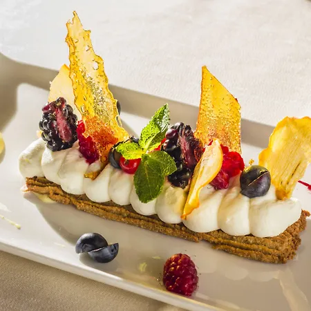 Hotel Arli Business And Wellness 3*